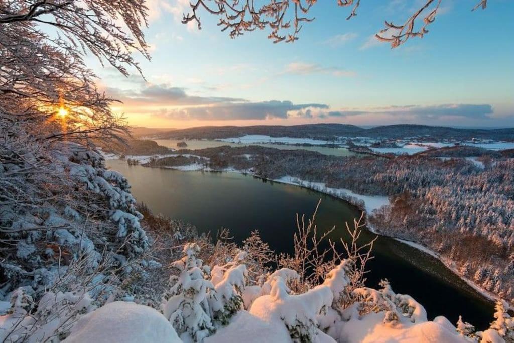Maison Renovee Au Coeur Du Haut-Jura Entre-Deux-Monts Exteriér fotografie